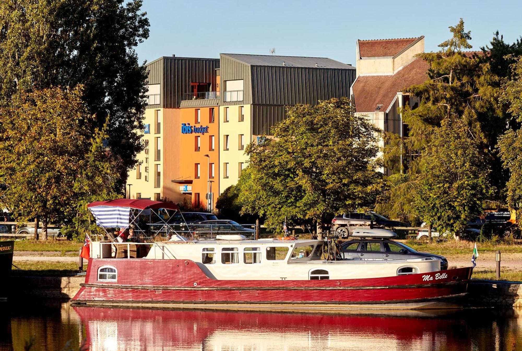 Ibis Budget Auxerre Centre Exterior photo